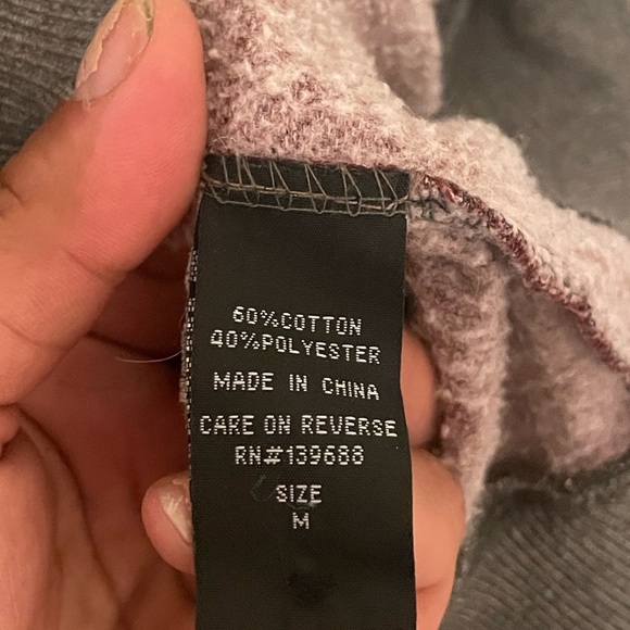 Ocean Current Black and Burgandy Sweatshirt - Picture 4 of 6